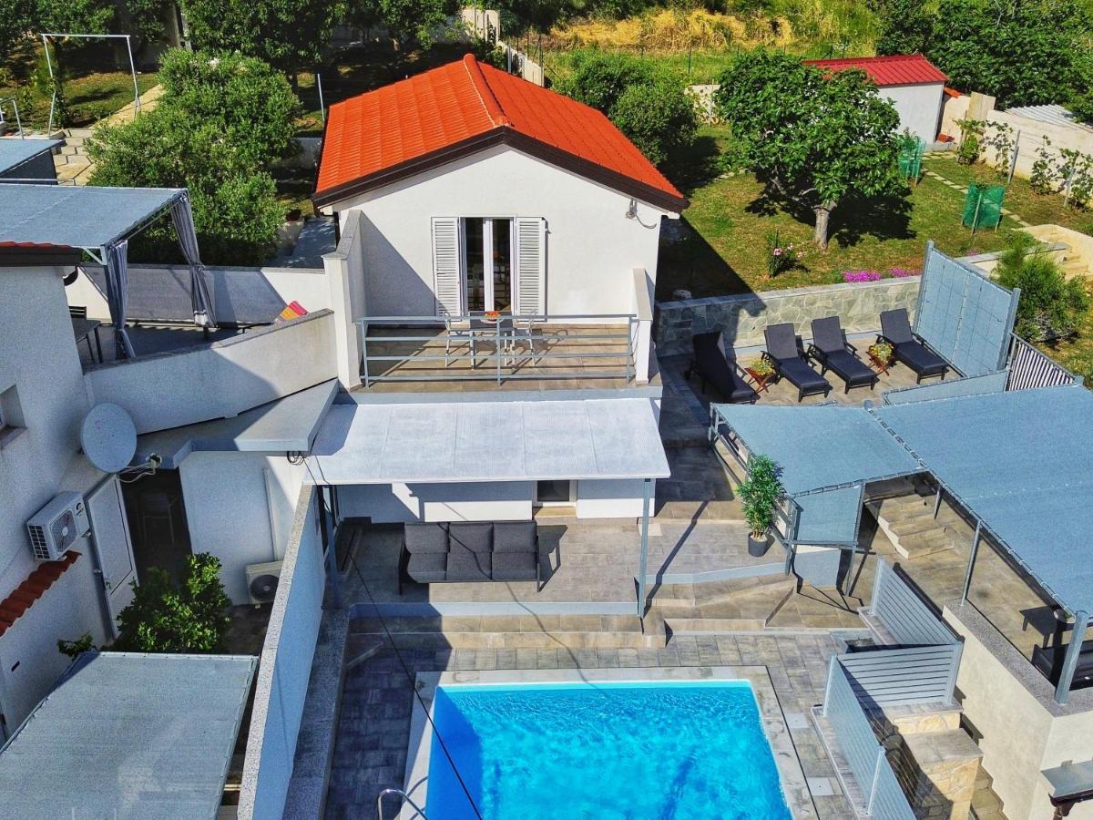 Villa Carmen Draga Bašćanska 外观 照片